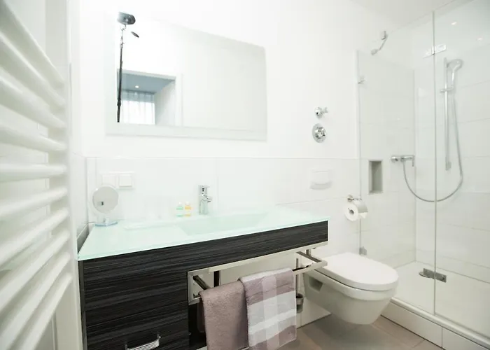 デザイン スリーピー コロン 3*