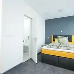 デザイン スリーピー コロン ケルン